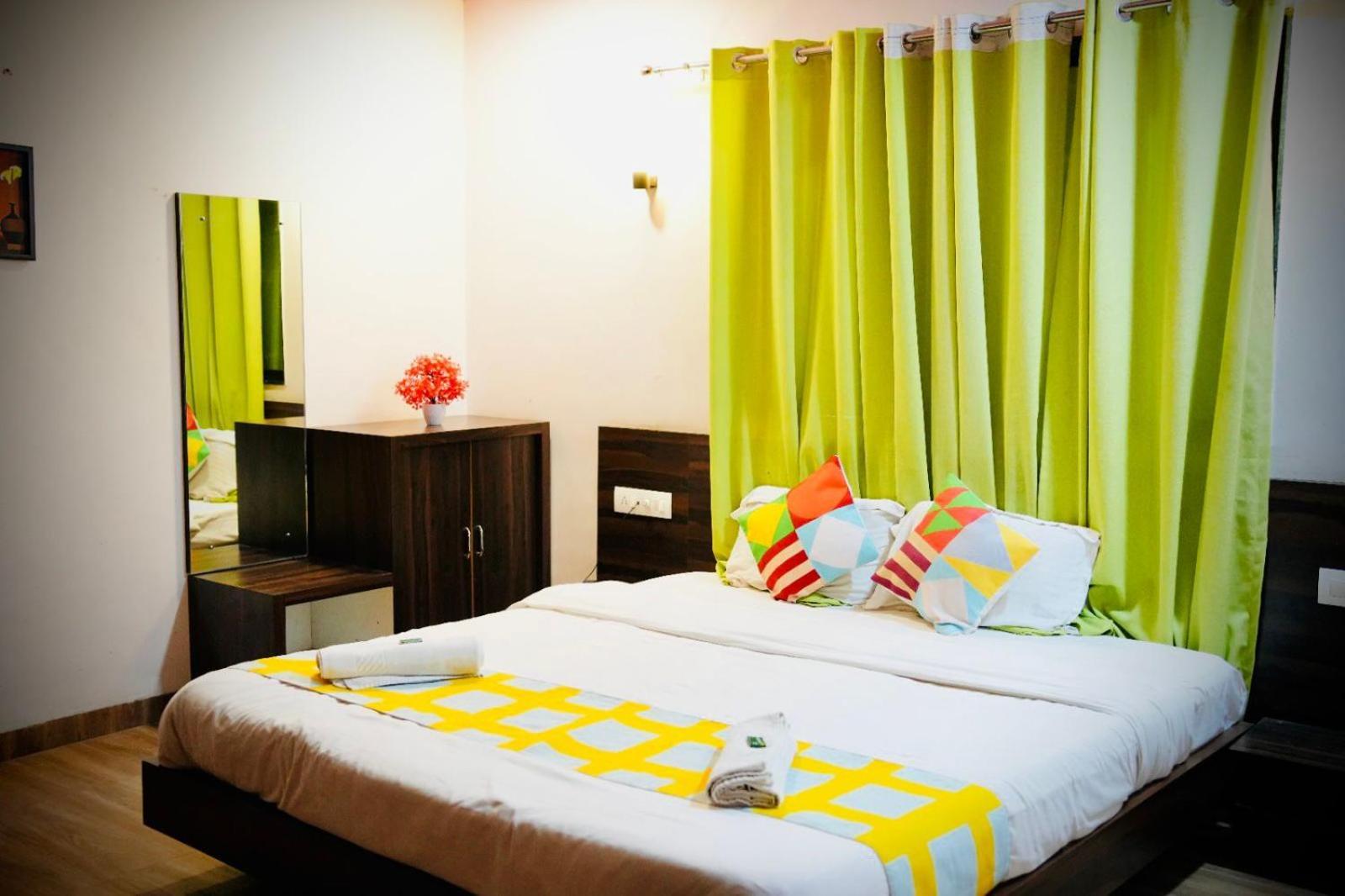 Karla Retreat Resort Lonavla Zewnętrze zdjęcie