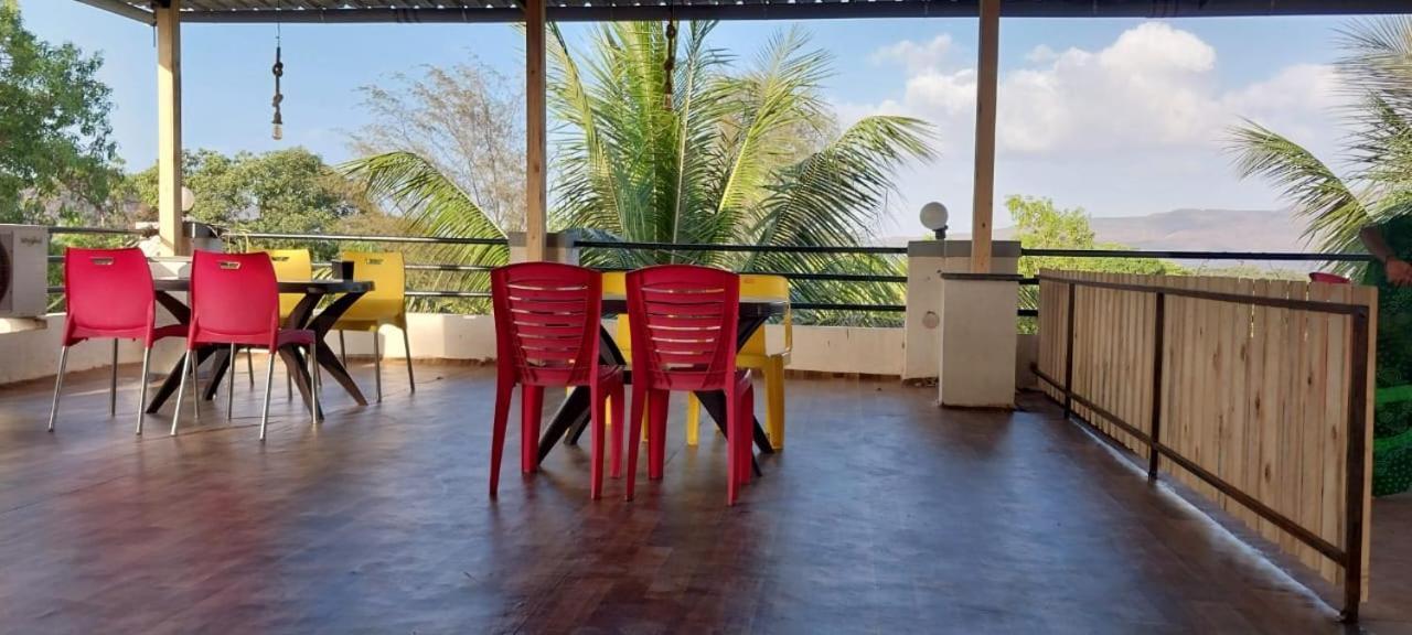 Karla Retreat Resort Lonavla Zewnętrze zdjęcie